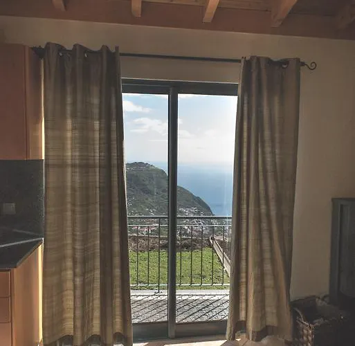 Casa Da Caixeira Arco da Calheta (Madeira)